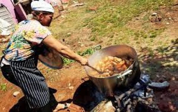 Tras presiones prometen seguir con provisiones para las ollas populares