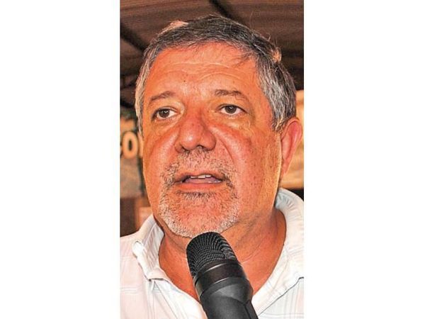 'No se puede poner precio al flete y eso generaría desabastecimiento': Productores rechazan proyecto de camioneros