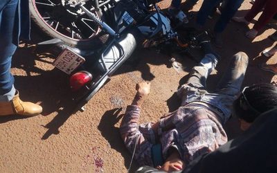 Motociclista sufre heridas tras estrellarse contra camión – Diario TNPRESS