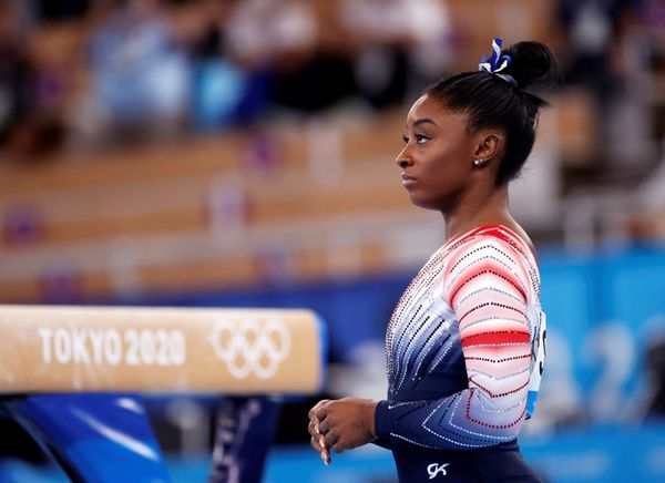 Biles: del retiro por salud mental a la conquista del bronce - Polideportivo - ABC Color