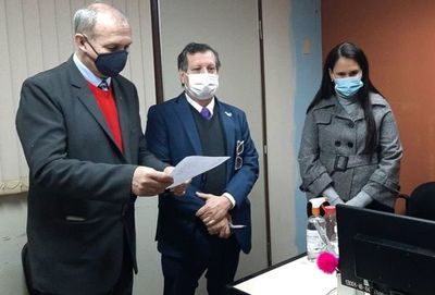 Chicana de Mario Ferreiro suspende por 5ª vez preliminar del caso “caja paralela” - Nacionales - ABC Color