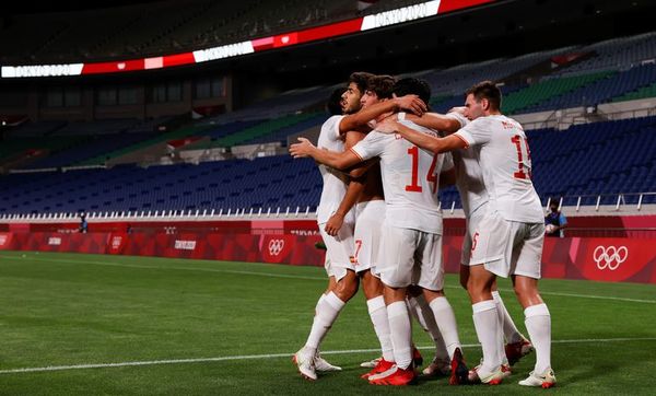 España superó a Japón y enfrentará a Brasil por el oro - Fútbol - ABC Color