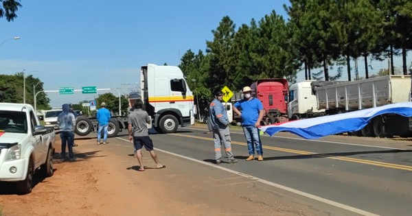 La Nación / Agenda abdo-luguista se evidencia en cierre de rutas