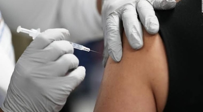 Diario HOY | Cuatro empresas en la mira por negar permiso para vacunación anticovid