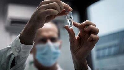 Sputnik V: Argentina anuncia que este mes tendrá 3 millones de vacunas para segunda dosis