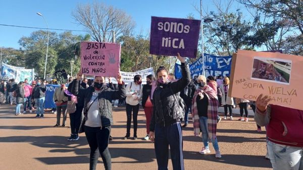 Argentina: marchan a favor de víctima de violencia machista en Paraguay