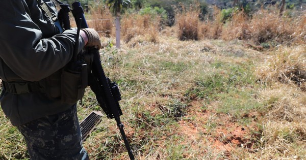 La Nación / Criminales atacan subcomisaría de San Alfredo: habría heridos y fallecidos