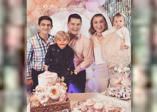 Crónica / Hermanita de “Cachito” ya apagó su primera velita