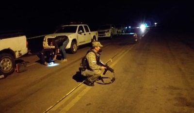 Dos policías y un guardia muertos en ataque a patrullera