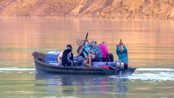 Desde las 17:00, el río Paraná es de los contrabandistas y traficantes - La Clave