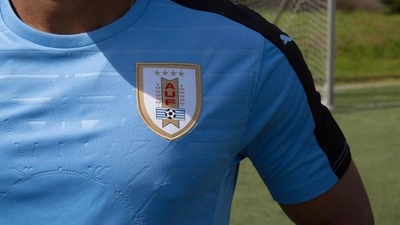 Diario HOY | Uruguay defiende las cuatro estrellas de su escudo ante la FIFA