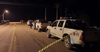 La Nación / Policías fueron emboscados y ataque tiene características de grupos criminales, dice Giuzzio