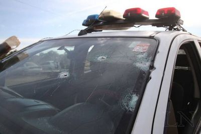 Hallan vainillas percutidas de cuatro armas en el lugar del ataque a patrullera en San Alfredo