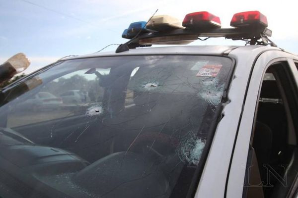 Hallan vainillas percutidas de cuatro armas en el lugar del ataque a patrullera en San Alfredo