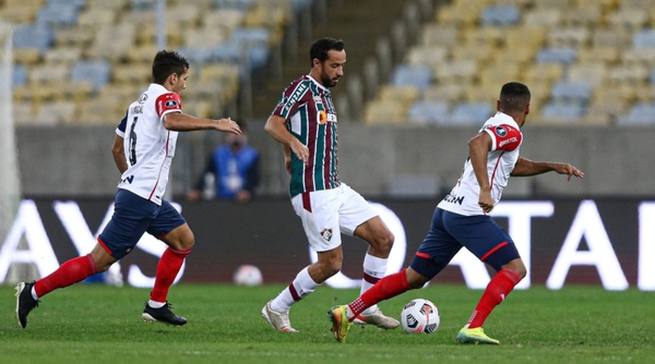 Cerro ni amagó la hazaña y se despidió de la Copa Libertadores
