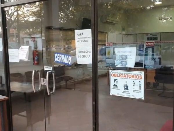 Roban más de G. 400 millones de sucursal de la ANDE en Caaguazú · Radio Monumental 1080 AM