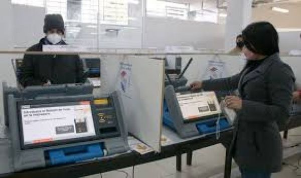Divulgación del voto electrónico y cedulación se realizan en comunidades indígenas de Pte. Hayes