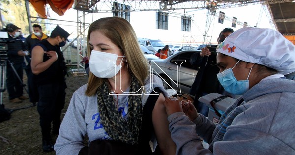 La Nación / El Rubén Dumot contabiliza menos de 1.000 vacunados este miércoles