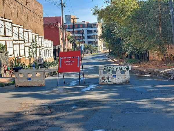 Empezó trabajos para reparar la bocacalle 14 de Mayo y Gral. Genes » San Lorenzo PY