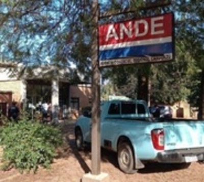 Roban G. 406 millones tras asalto a oficina de ANDE - Paraguay.com