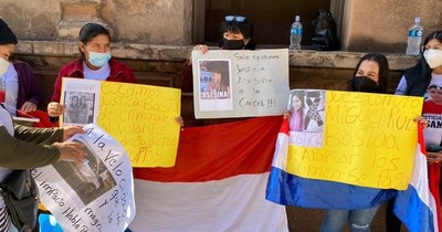 La Nación / Familiares de madre atropellada reclaman decisión de juez frente al JEM