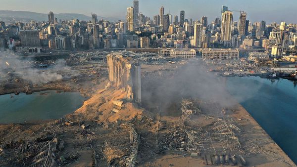 Hundido en la crisis, el Líbano conmemoró el primer aniversario de la explosión en Beirut - Megacadena — Últimas Noticias de Paraguay