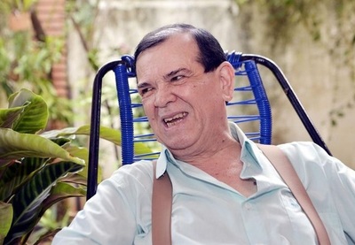 Carlitos Vera entró a terapia intensiva y necesita ayuda para afrontar gastos por COVID