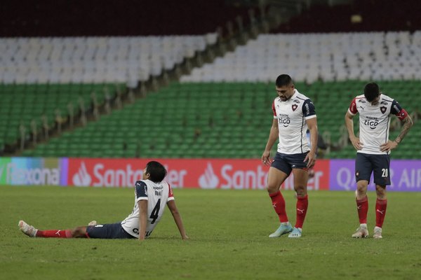 Cerro se ahoga en una profunda crisis: deudas, malestares y fracaso en Copa