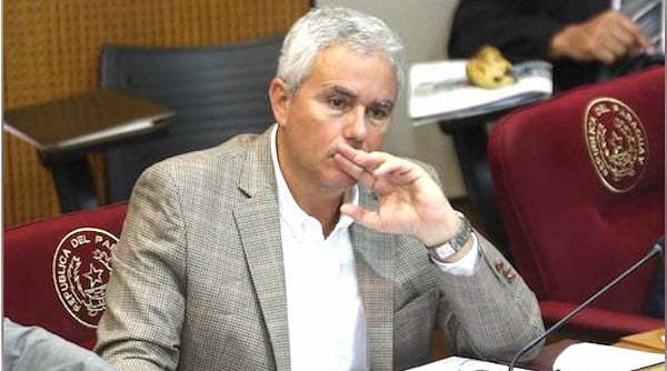 Fidel Zavala ofrece G. 10 millones como asistencia alimentaria en demanda de filiación - Noticiero Paraguay