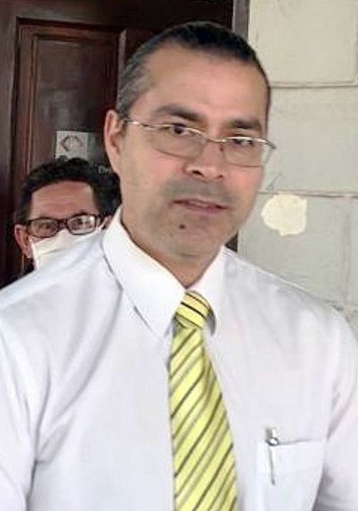 Quiñónez amplía poder de fiscal denunciado por supuesto enriquecimiento ilícito - ABC en el Este - ABC Color