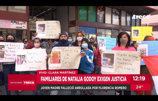 Familiares de Natalia Godoy se manifestaron para exigir justicia