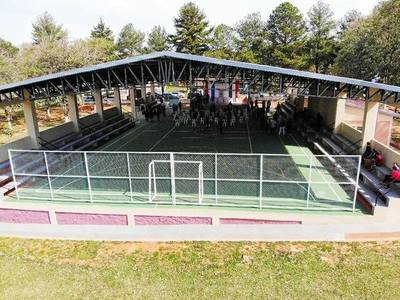 GOBERNACIÓN INAUGURA POLIDEPORTIVO EN GRAL. ARTIGAS
