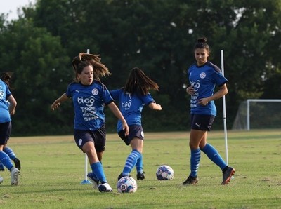 Primer entrenamiento en campo - APF
