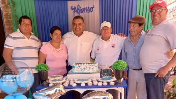 Hombre se reencontró con sus hermanos luego de 41 años