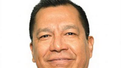 Saltan más esposas acomodadas con sueldazos