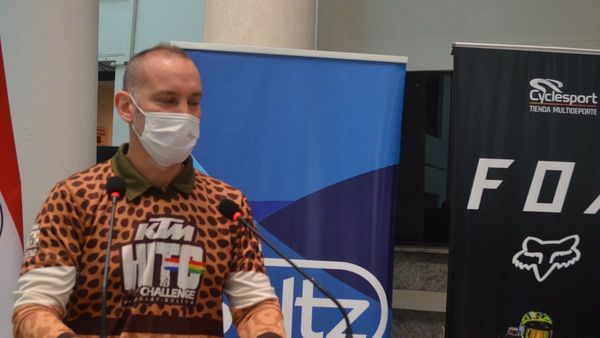 Recorrerán hitos en motos
