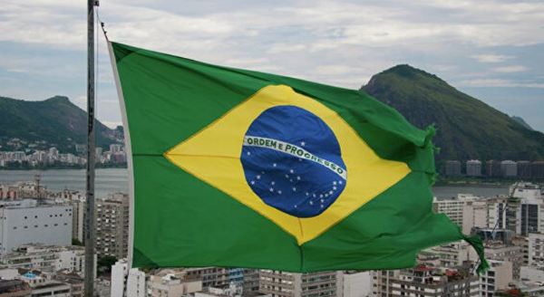 Brasil eleva su tasa de referencia a 5,25%