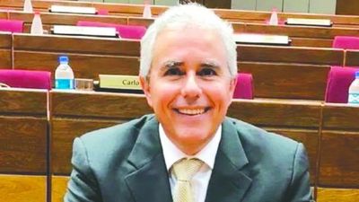 Recharazán los 10 palos que ofrece a hijo okára