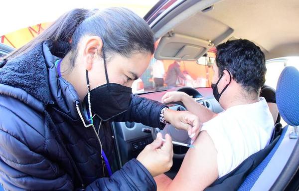 Completarán esquema de vacunación con Moderna, Covaxin y Sinopharm este jueves y viernes