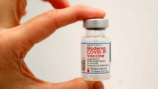 Dosis donadas de Moderna llegarán la próxima semana
