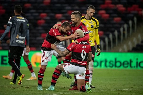 ¡Flamengo juega la copa con la sub-20 y sin Renato Gaúcho! - Olimpia - ABC Color