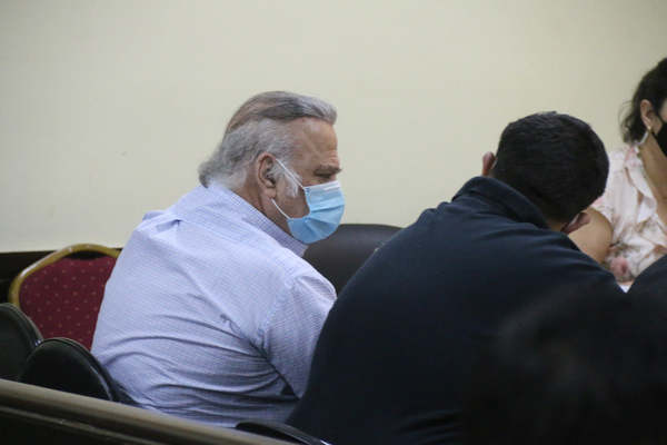 Defensa de Óscar González Daher pide absolución en el juicio oral y público
