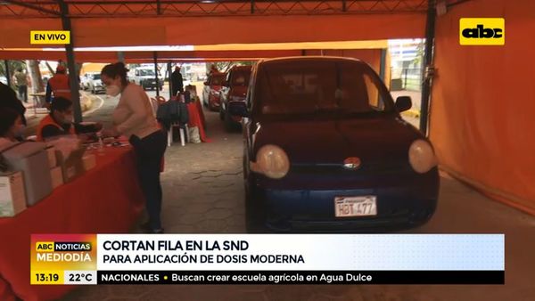 Escasean vacunas Moderna en vacunatorio de la SND - ABC Noticias - ABC Color