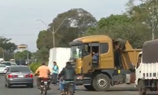 Ley del Flete: Sigue la protesta de camioneros - C9N