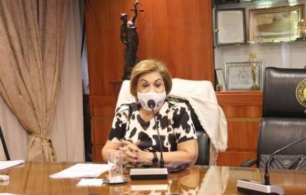 Diario HOY | Jueza se inhibió de entender en demanda contra ministros de la Corte