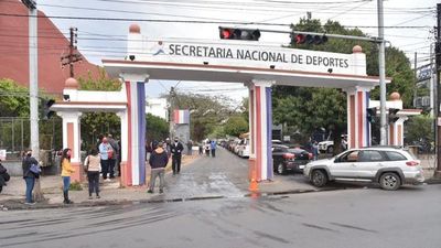 Acaban vacunas Moderna en capital y aguardarán llegada de más dosis