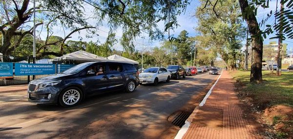 Ausentismo del 18% para la aplicación de la segunda dosis en Alto Paraná - ABC en el Este - ABC Color