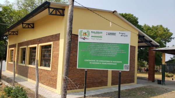 Entregan kits de alimentos y becas para comunidades indígenas de Alto Paraguay