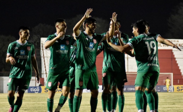 Diario HOY | El Rojo esteño continúa en la Copa Paraguay