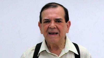 Carlitos Vera sigue en terapia intensiva, pero más estable